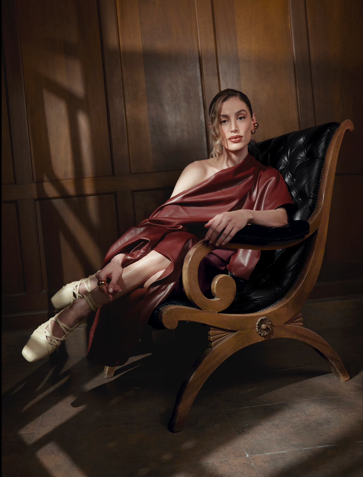 SOFIA BUTTER FLATS X HELENA FADUL