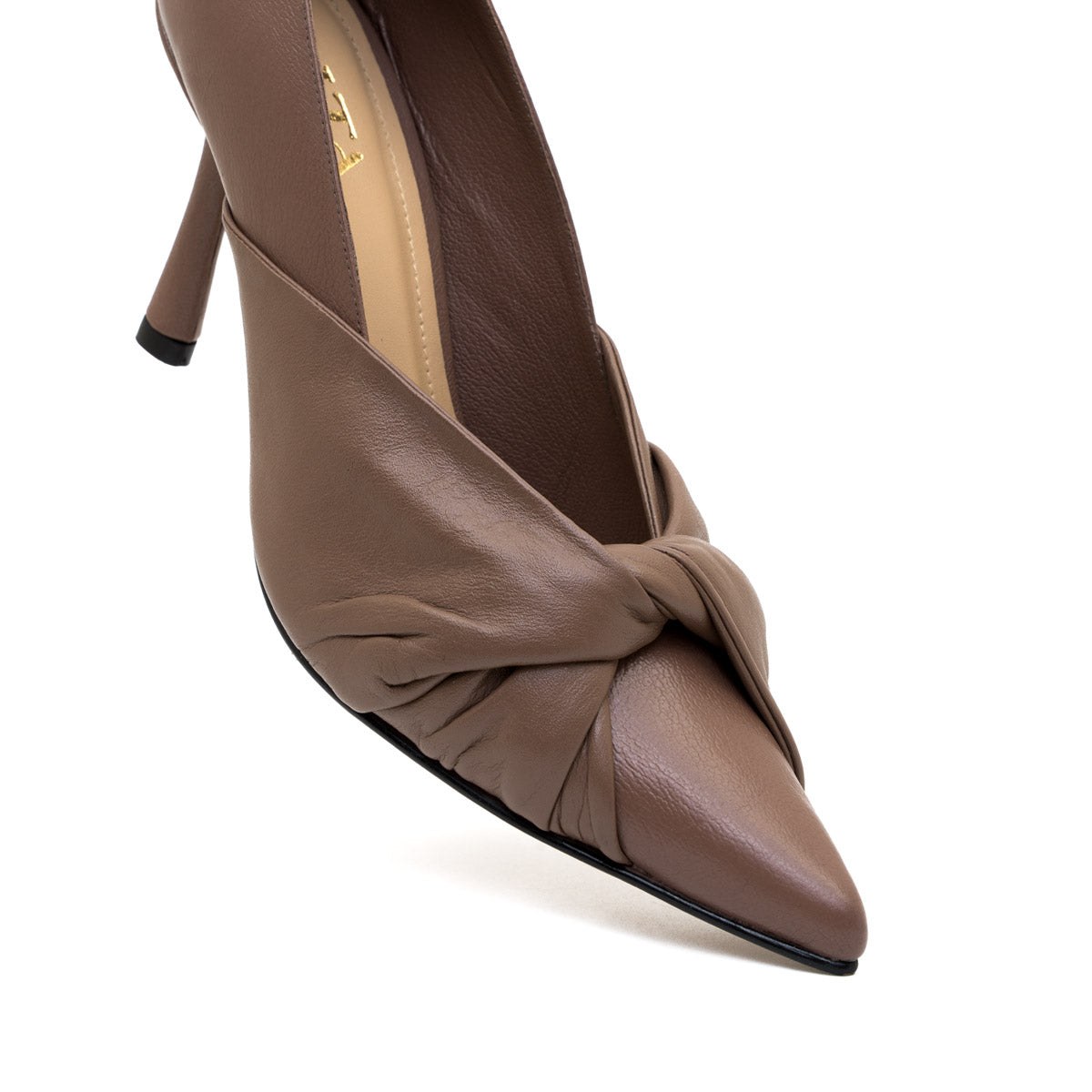 VICTORIA TAUPE HEELS X HELENA FADUL