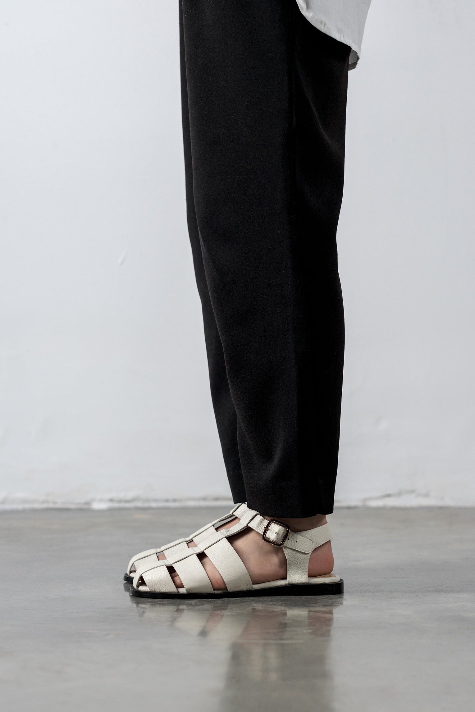 CECILIA OFF WHITE SANDALS