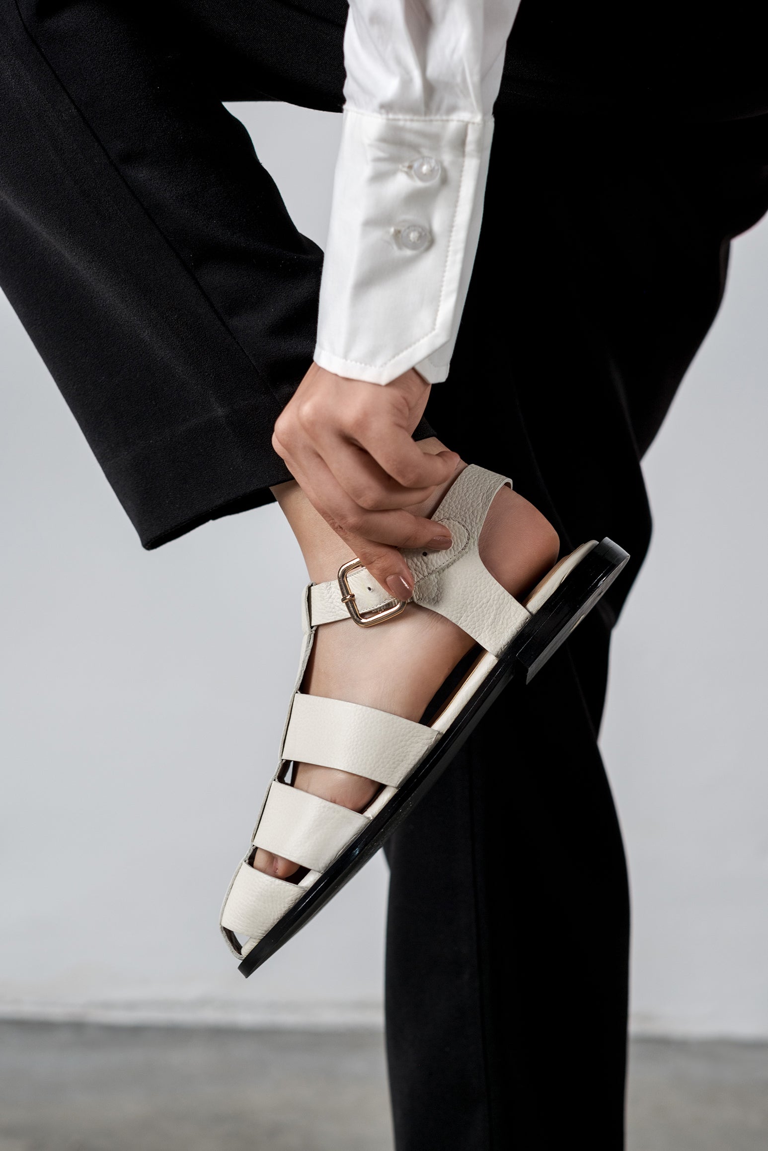 CECILIA OFF WHITE SANDALS