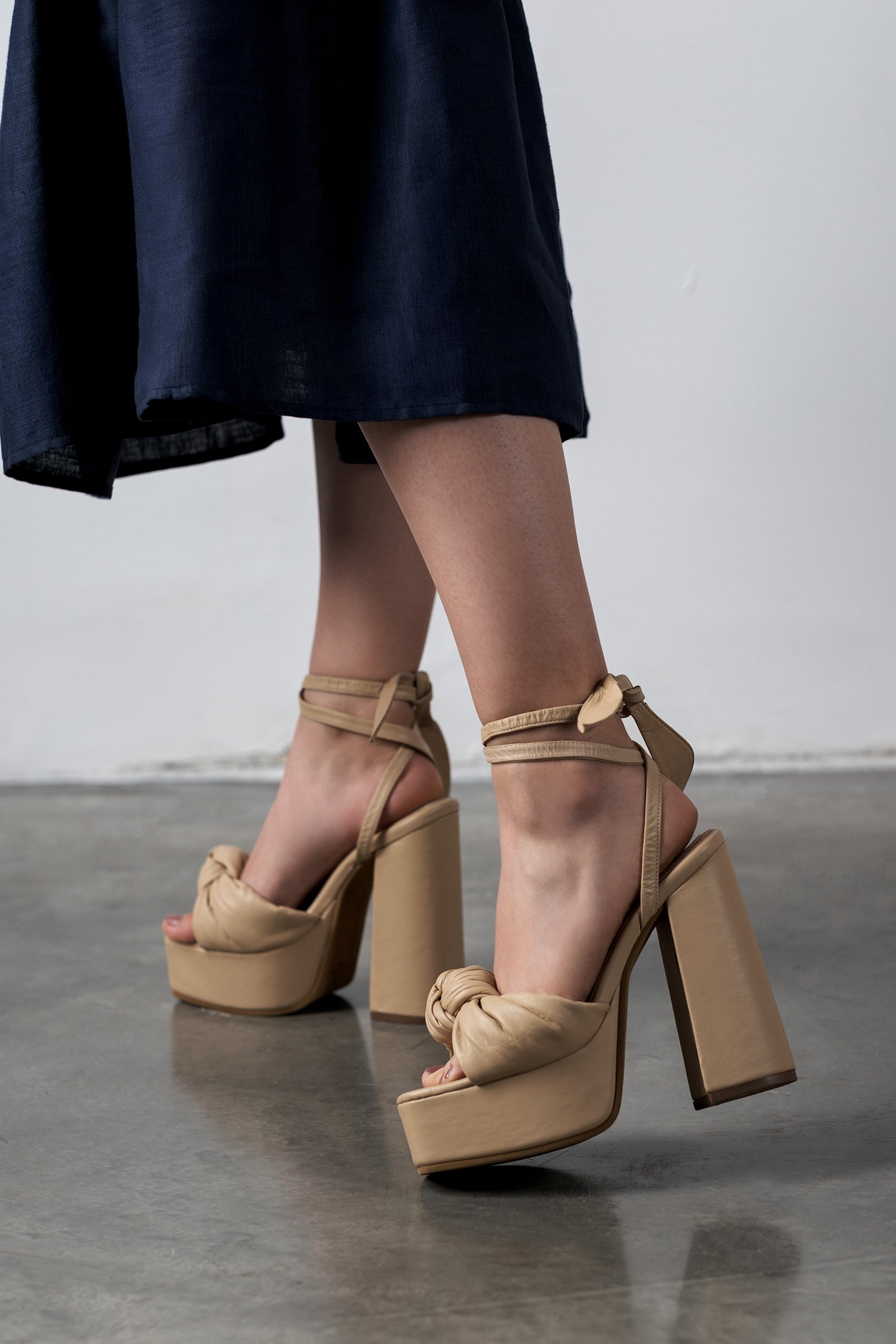 EMILIA NUDE SANDALS