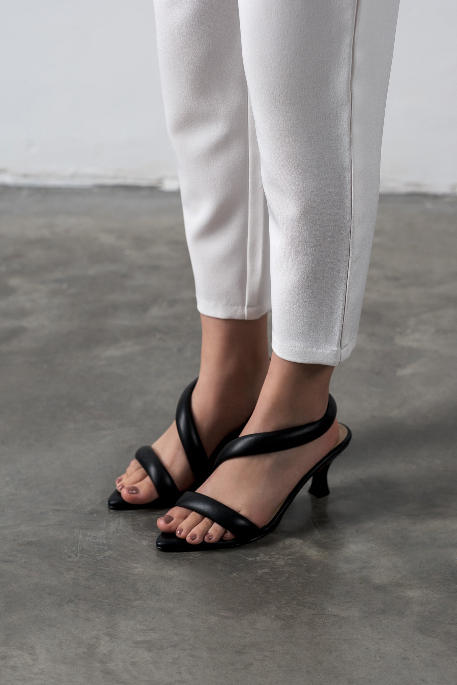 OPHELIA BLACK SANDALS