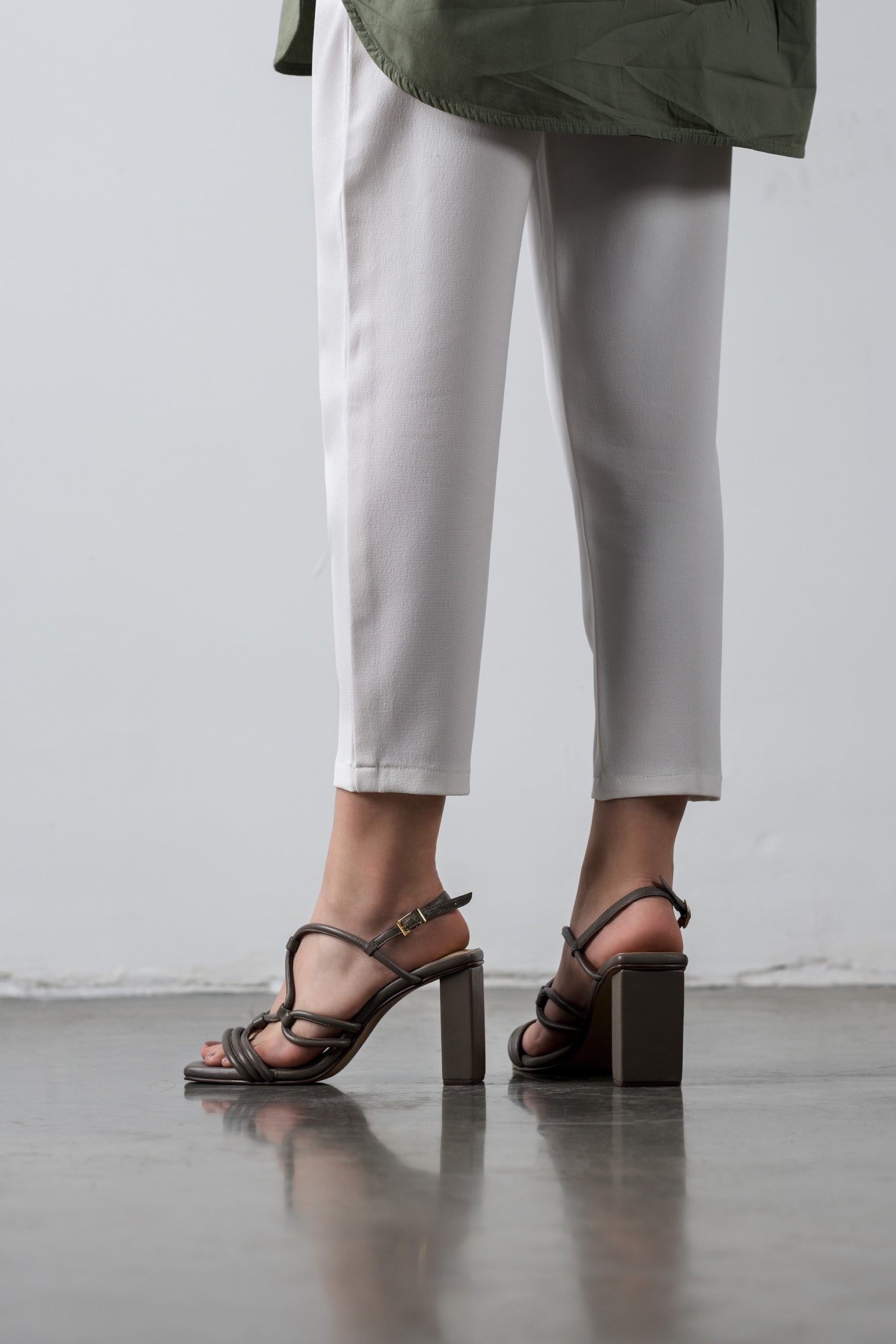 CAMELIA TAUPE SANDALS