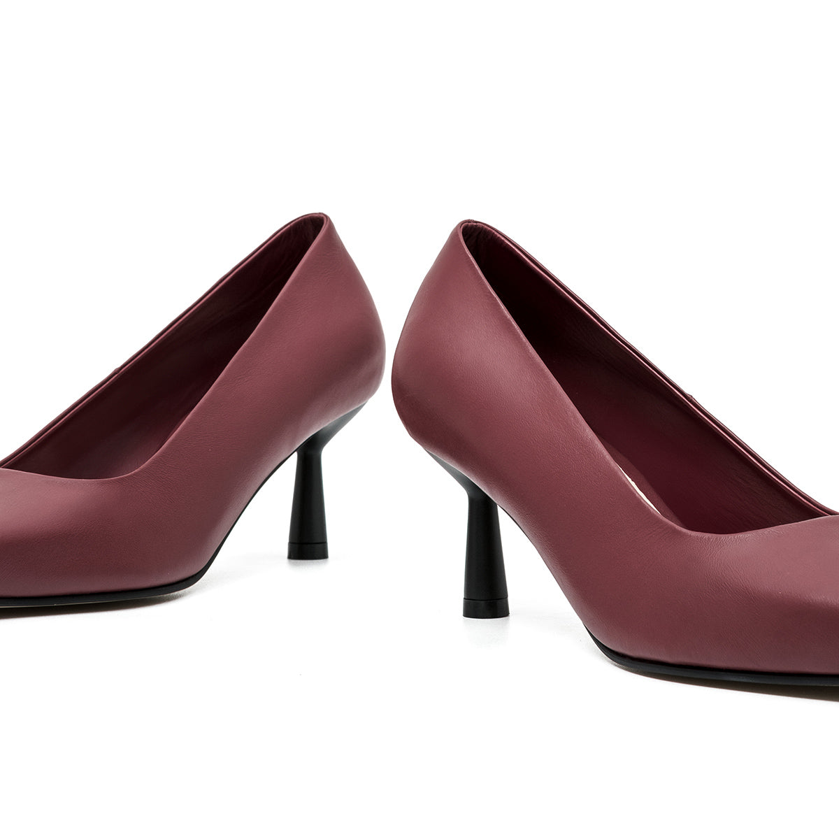 ELEONOR WINE HEELS