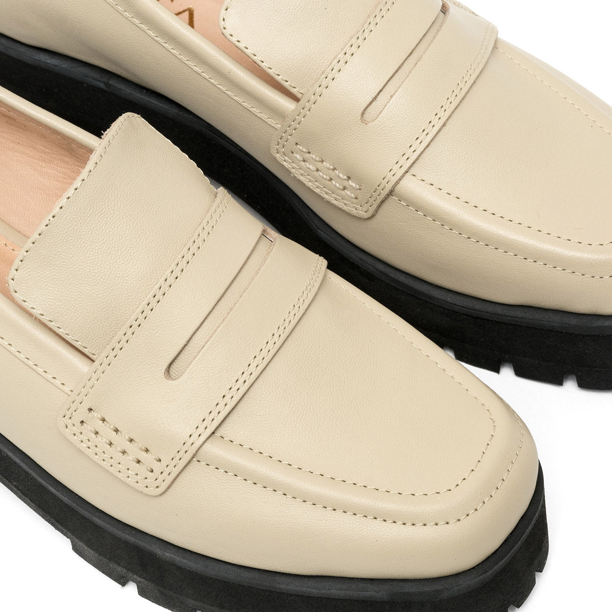 MONIQUE CREME  LOAFERS