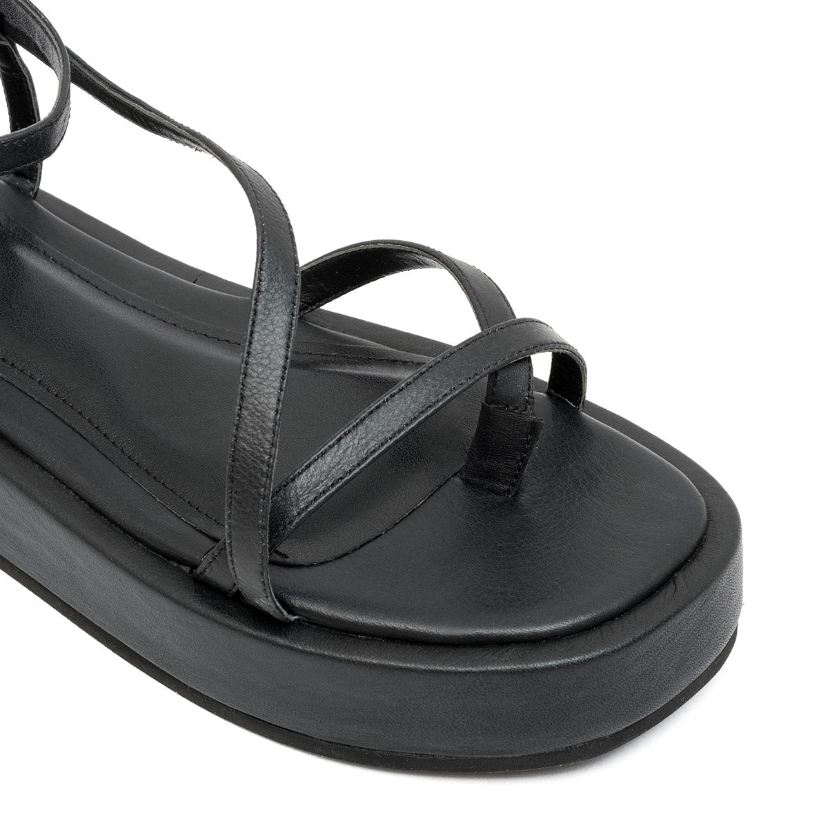 ROMINA BLACK SANDALS